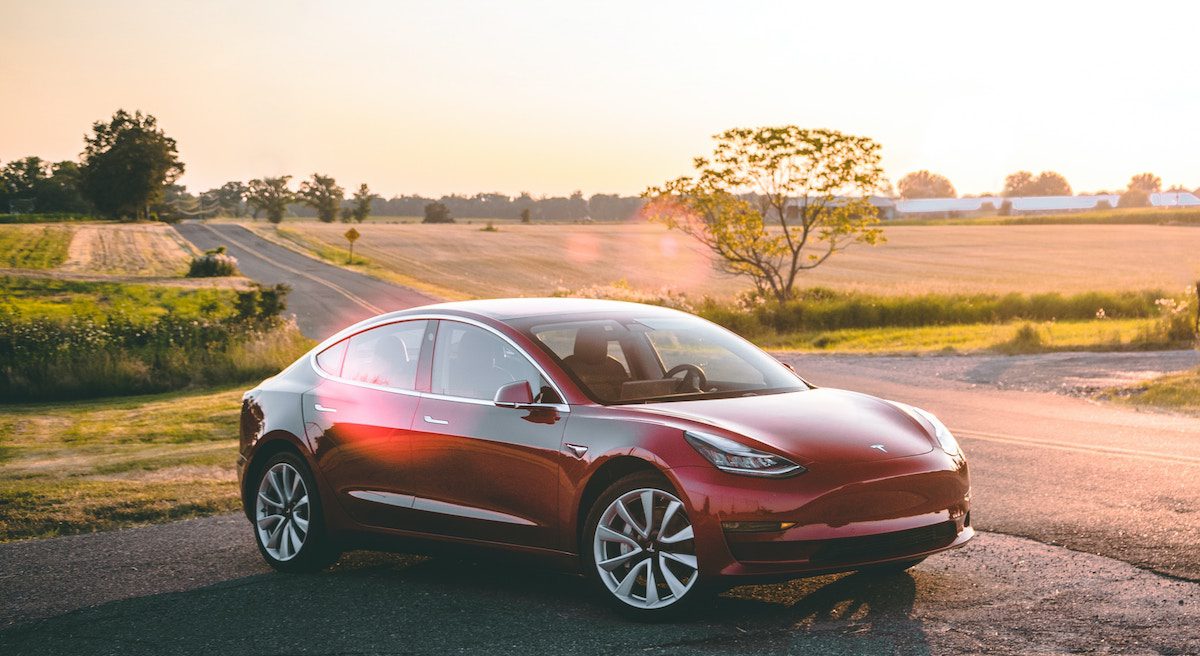 Tesla Performance Analysis: Current Market Position and Future Outlook